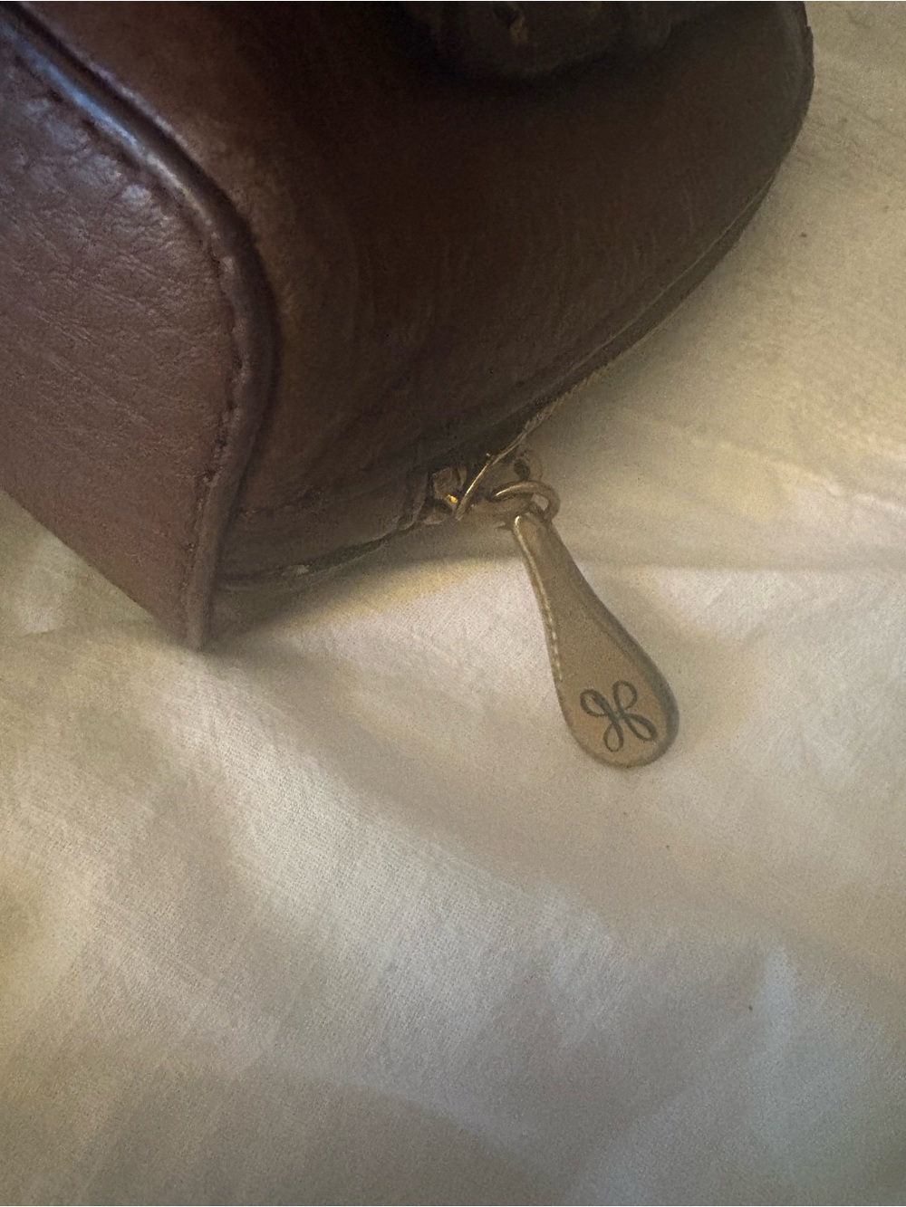 HOBO small brown leather crossbody purse - Picture 9 of 14